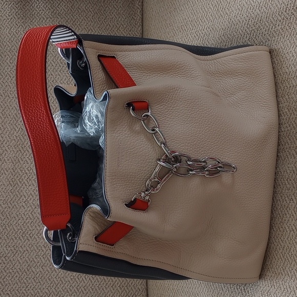 henri bendel Handbags - Henri bendel